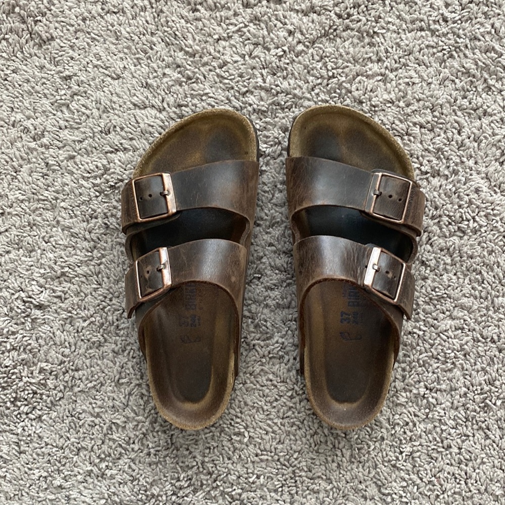 BIRKENSTOCK SANDALS